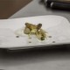 Asperges rôties, cervelle des canuts citron vert et raifort